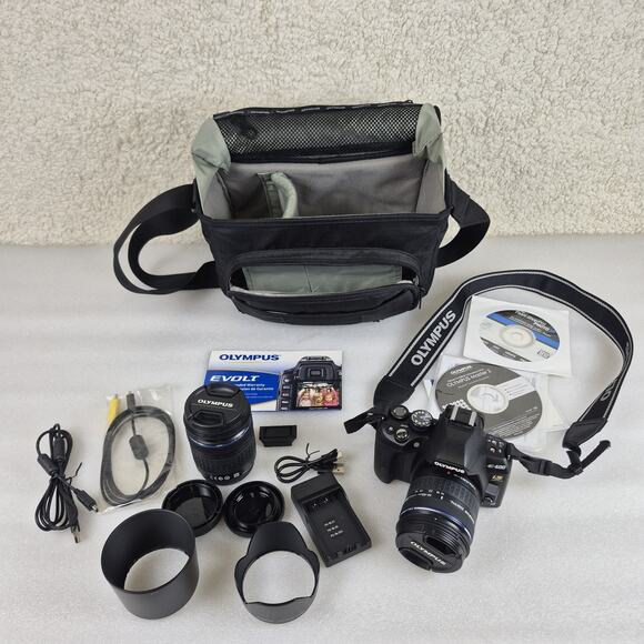 Olympus E-600 DSLR Camera Bundle 14-42mm 40-150mm Lenses Bag Charger Manual SD - Picture 2 of 15